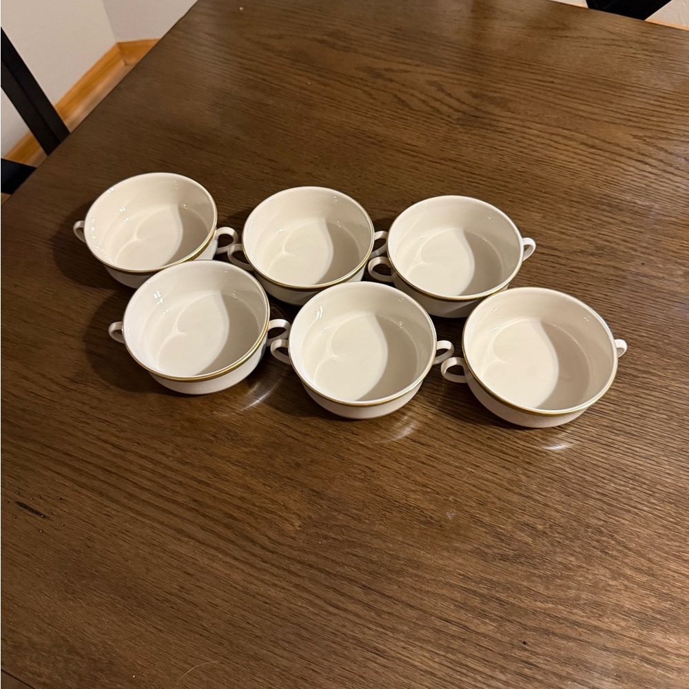 Vintage Set of Soup Bowls Made for Manufacturers Hanover Trust by Mayer China Co